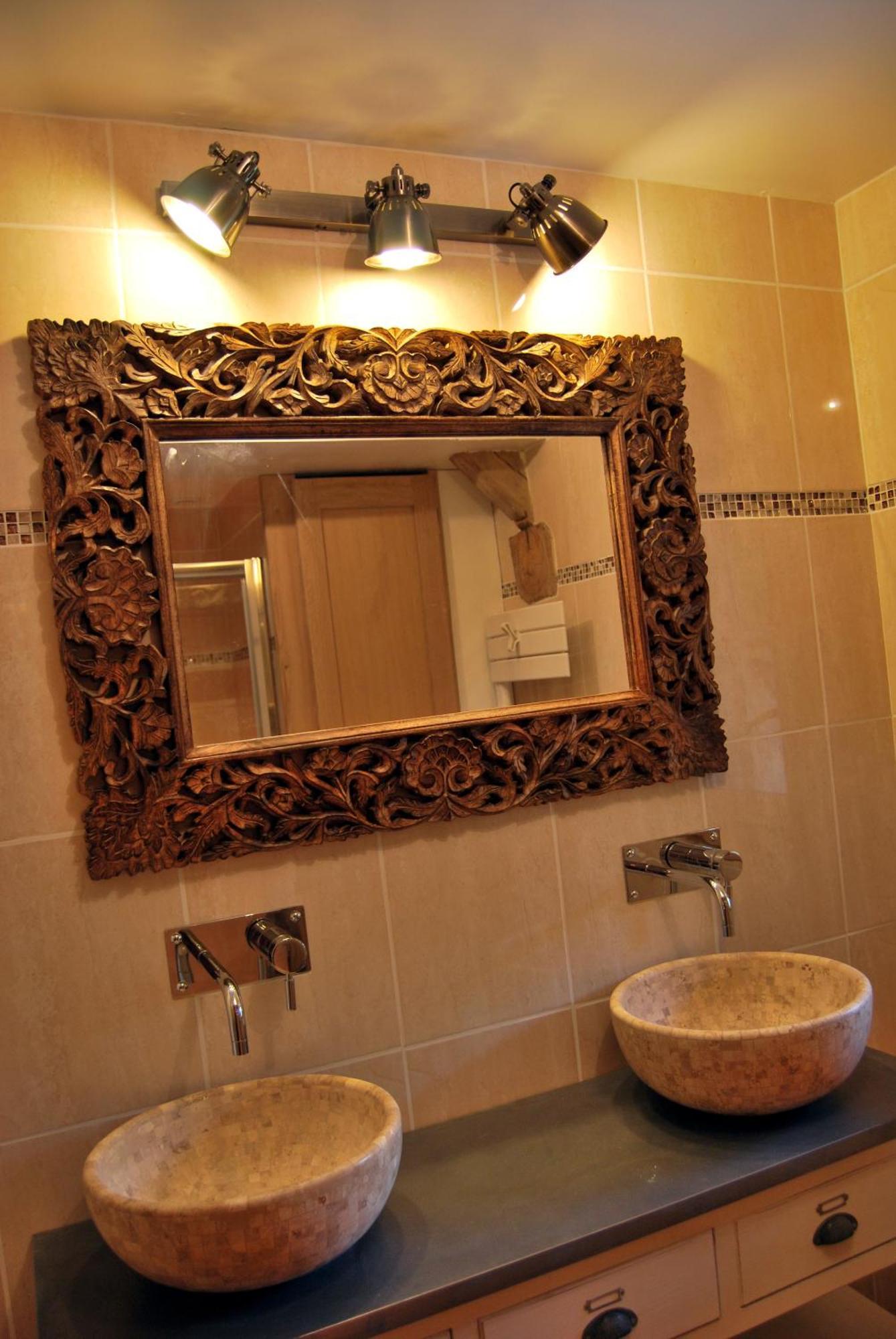 Le Clos Des Tilleuls D Day Home, Chambres D'Hotes, Suite Avec Sauna Privatif, Suite Avec Balneotherapie Privative, En Supplement Option Spa Bain A Remous La Vendelée エクステリア 写真